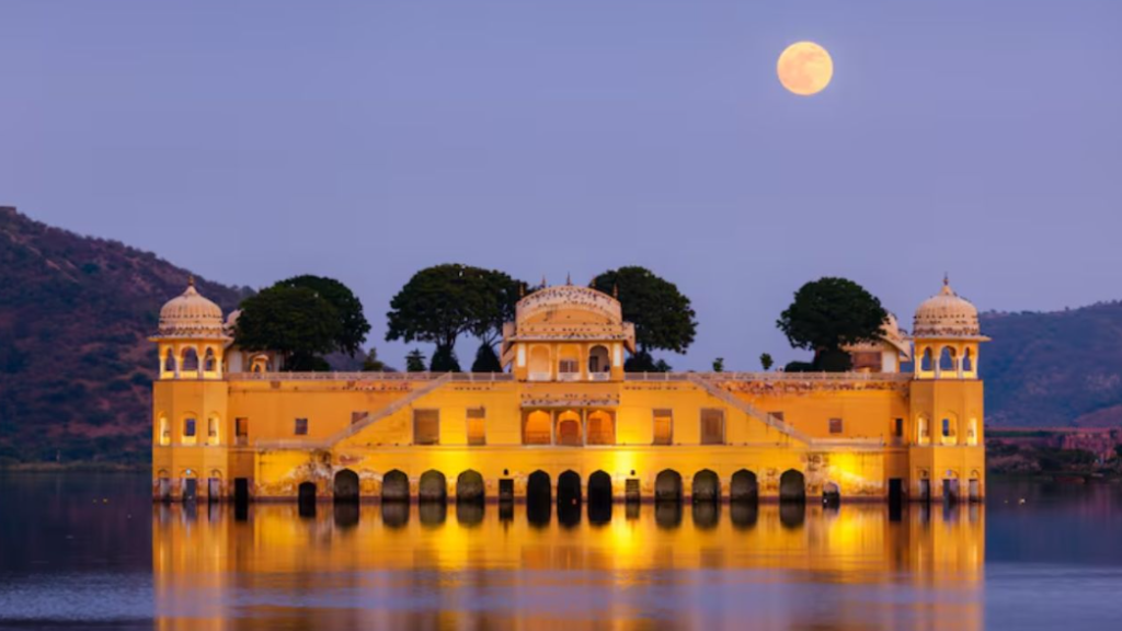 जयपुर लिटरेचर फेस्टिवल 2026 के दौरान इन प्रसिद्ध पर्यटक  स्थलों की भी करें यात्रा 